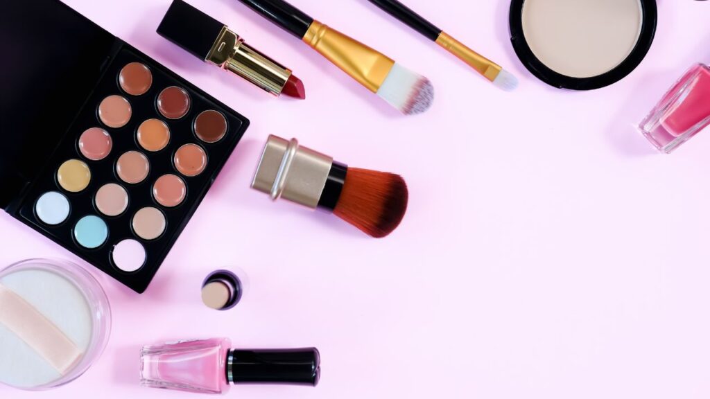 products for natural makeup look